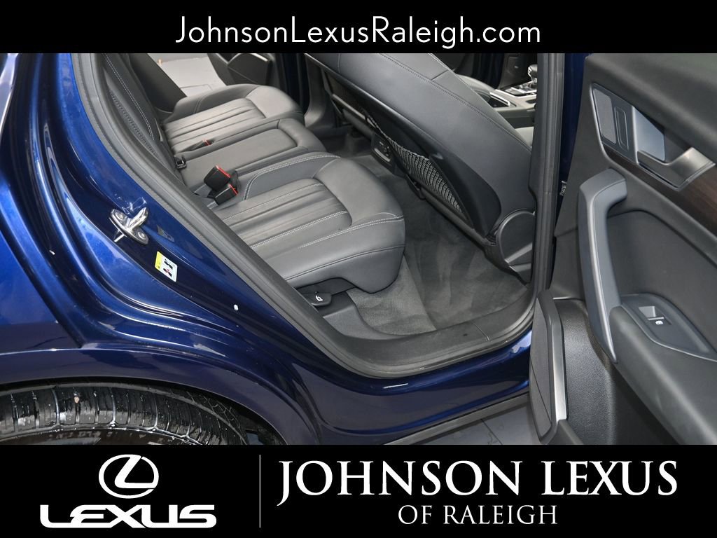 Used 2021 Audi Q5 2.0T Premium w/ Convenience Package image 13