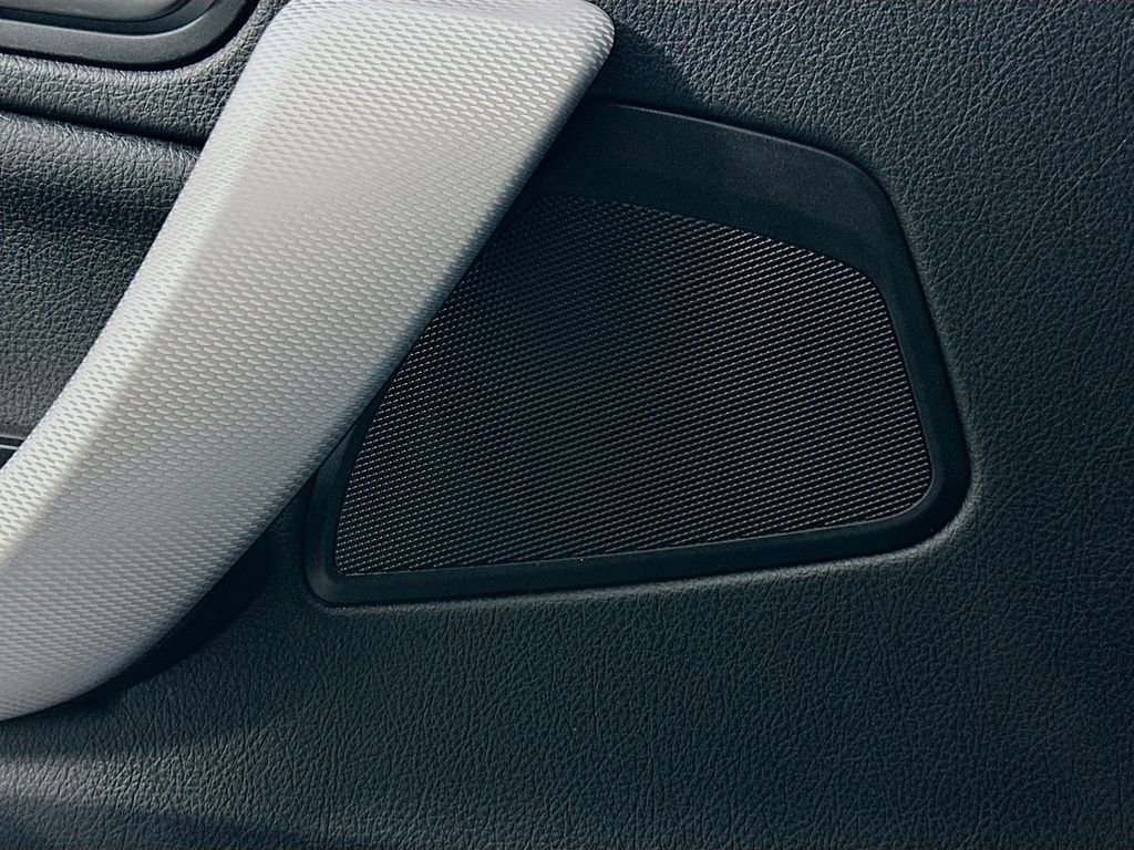 Used 2020 BMW M240i Coupe image 18