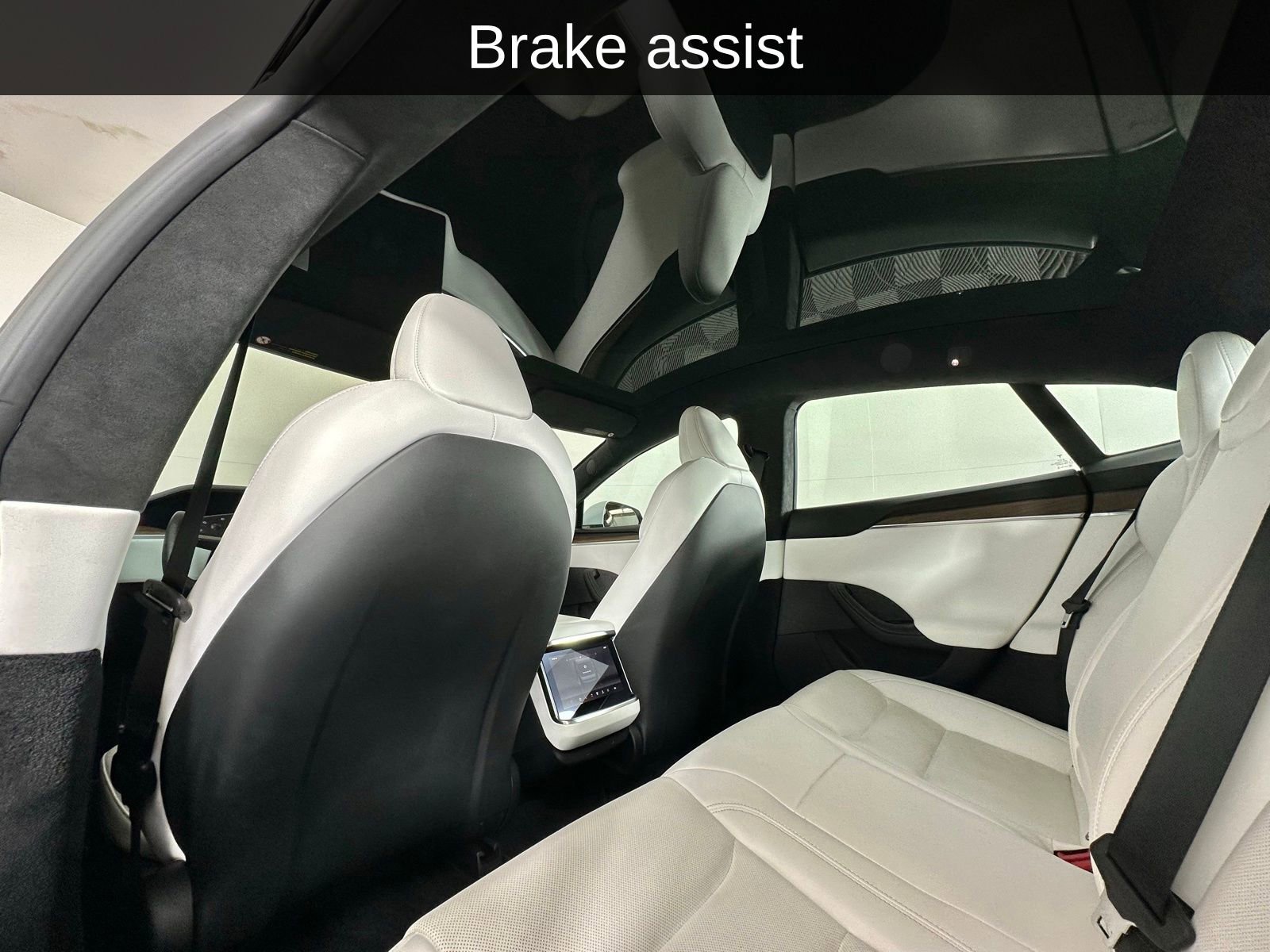 Used 2022 Tesla Model S image 5