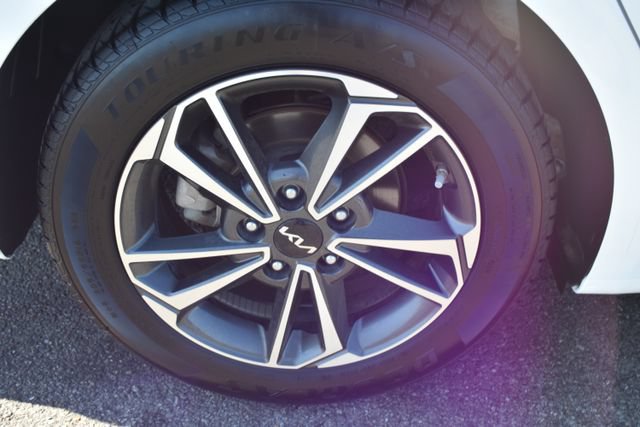 Used 2024 Kia Forte LXS FWD image 37