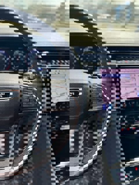 Used 2024 Jeep Grand Cherokee Limited image 18