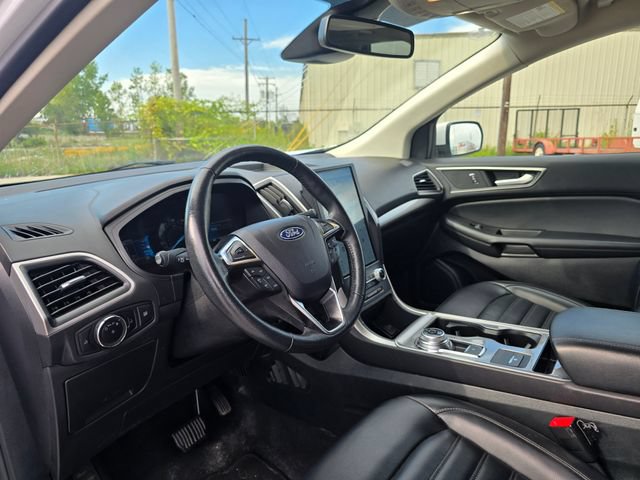 Used 2024 Ford Edge SEL AWD/4WD image 12