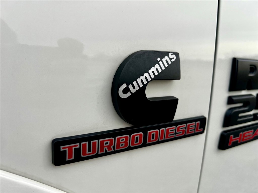 Used 2018 RAM 2500 Laramie w/ Sport Appearance Group image 23