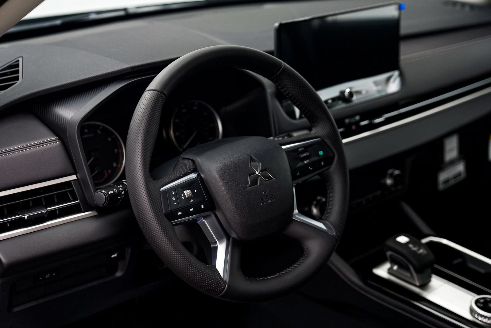 New 2026 Mitsubishi Outlander ES AWD/4WD image 12