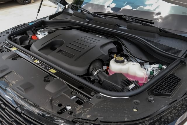 New 2026 Land Rover Range Rover SE AWD/4WD image 65