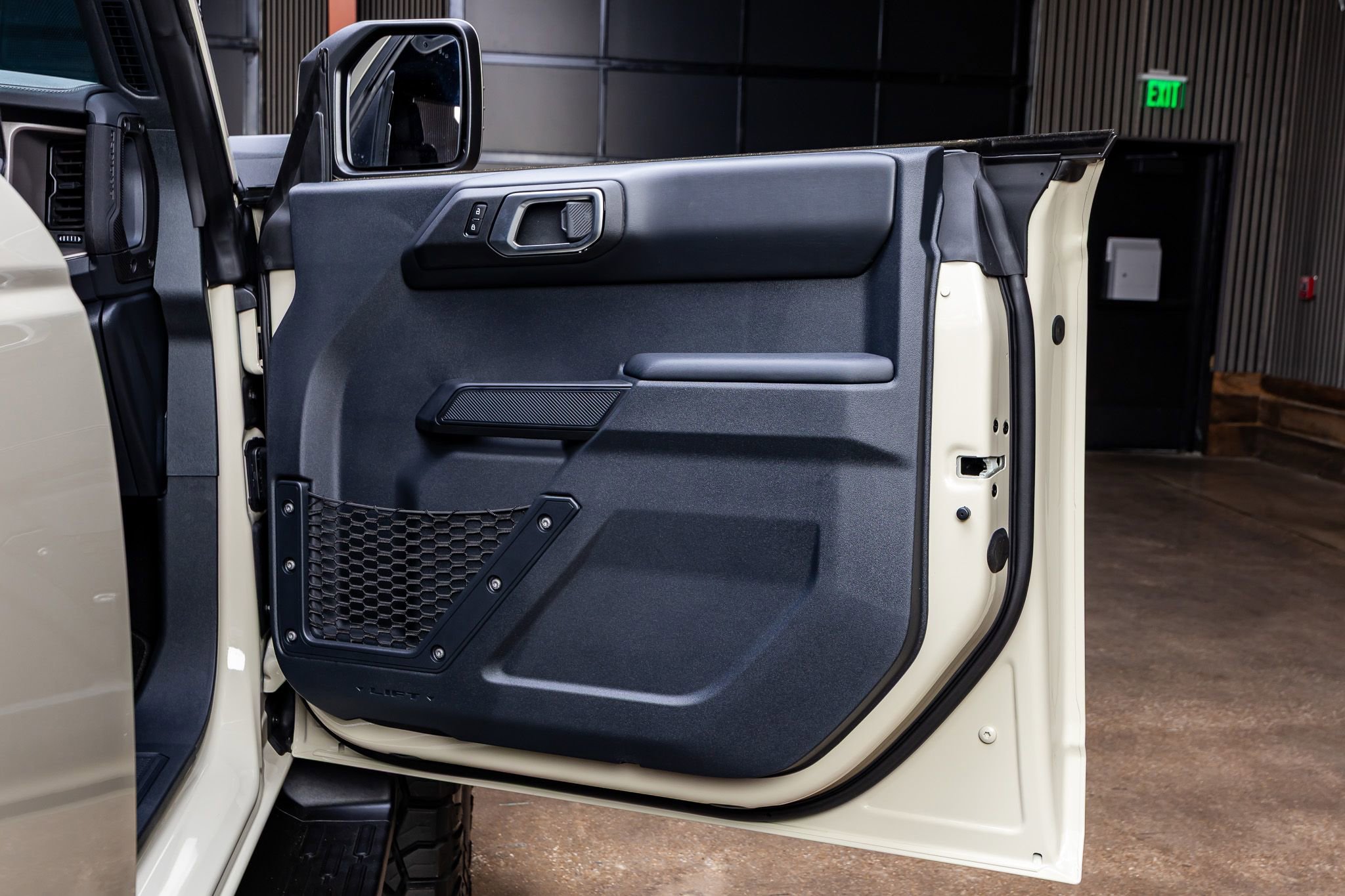 Used 2026 Ford Bronco Outer Banks AWD/4WD image 35