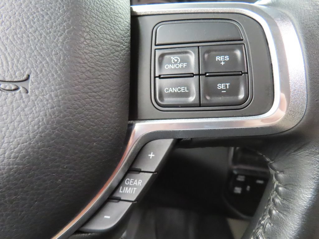 Used 2022 RAM 2500 Laramie AWD/4WD image 41