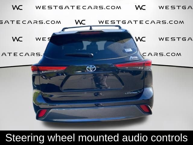 Used 2021 Toyota Highlander Limited FWD image 11