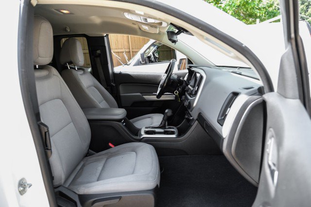 Used 2020 Chevrolet Colorado LT w/ Safety Package RWD image 29