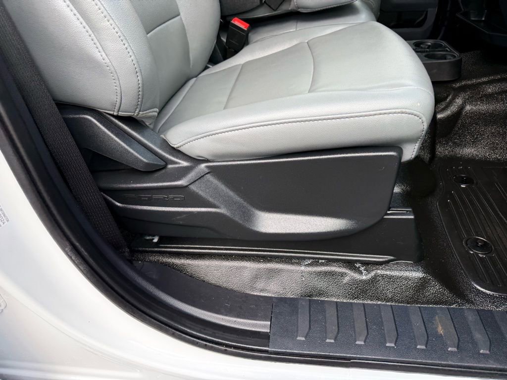 Used 2024 Ford F450 XL w/ XL Chrome Package image 21