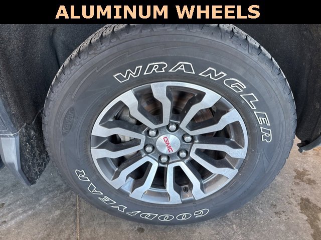 Used 2022 GMC Sierra 1500 AT4 w/ AT4 Preferred Package image 11