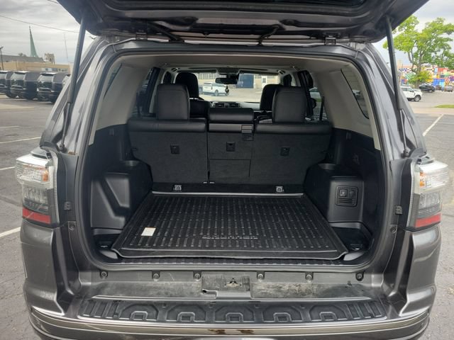 Used 2021 Toyota 4Runner Nightshade AWD/4WD image 27
