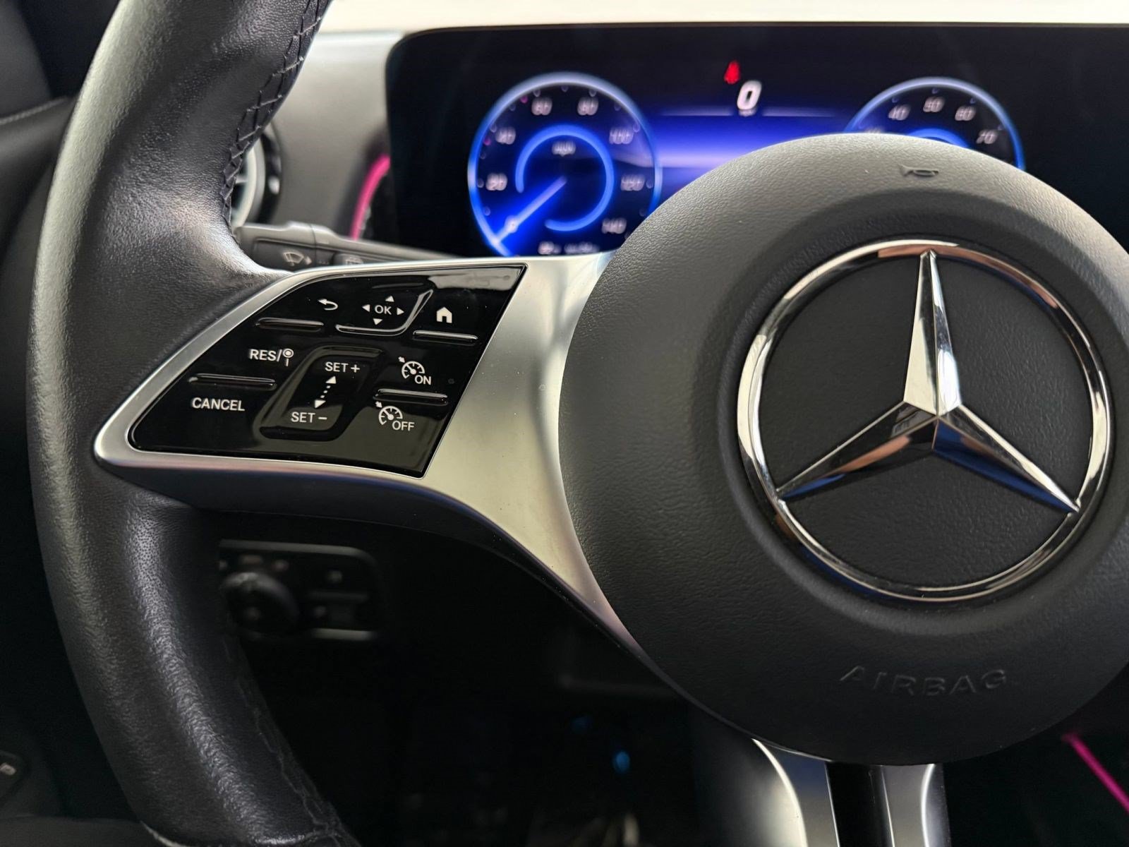 Used 2024 Mercedes-Benz EQB 250+ image 13