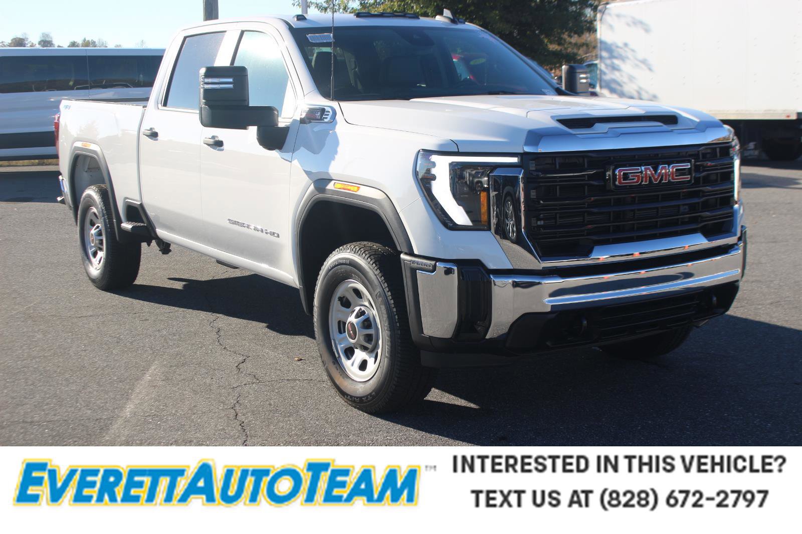 New 2025 GMC Sierra 2500 Pro w/ Convenience Package