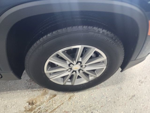 Used 2023 Chevrolet Traverse LT w/ LPO, Floor Liner Package image 26