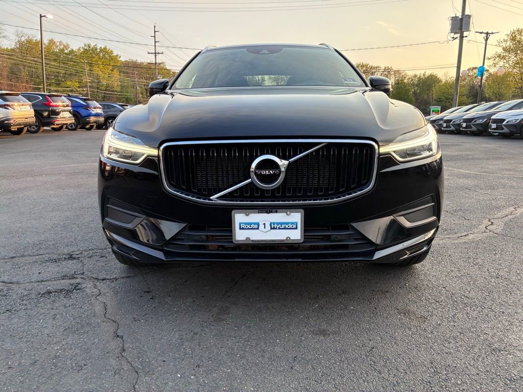 Used 2019 Volvo XC60 T6 Momentum w/ Premium Package image 2