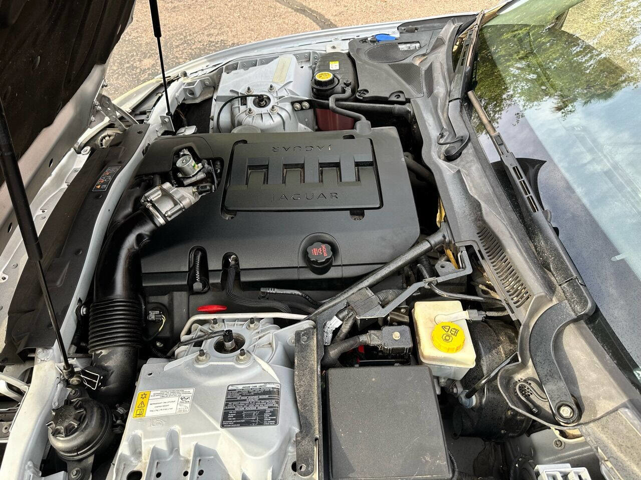 Used 2007 Jaguar XK Convertible image 36