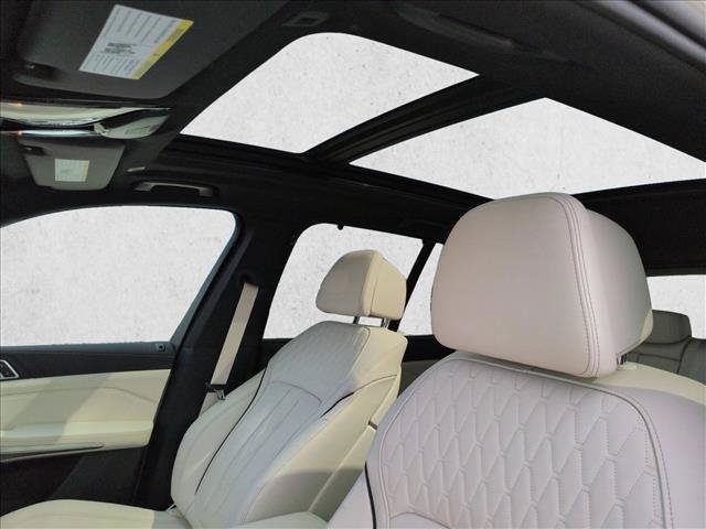 Used 2024 BMW X5 xDrive40i w/ Executive Package AWD/4WD image 15