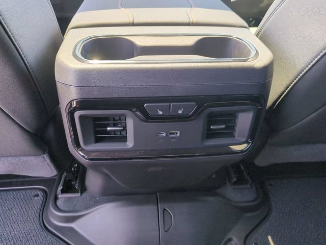 New 2026 GMC Sierra 1500 AT4 w/ AT4 Premium Package AWD/4WD image 23