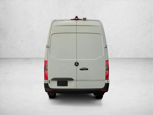 Used 2020 Mercedes-Benz Sprinter 2500 image 7