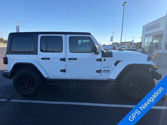 Used 2019 Jeep Wrangler Unlimited Sahara AWD/4WD image 4