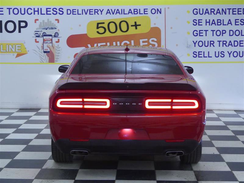 Used 2016 Dodge Challenger SXT w/ Blacktop Package RWD image 6