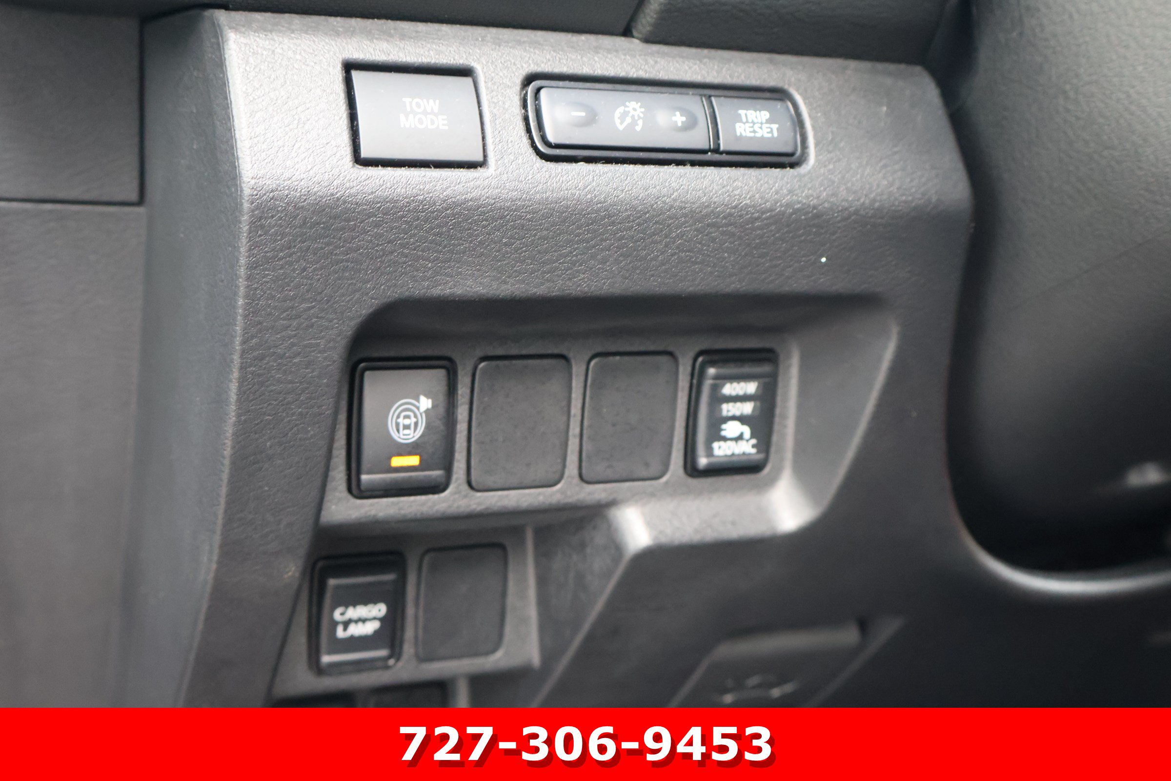 Used 2022 Nissan Frontier Pro-X RWD image 19