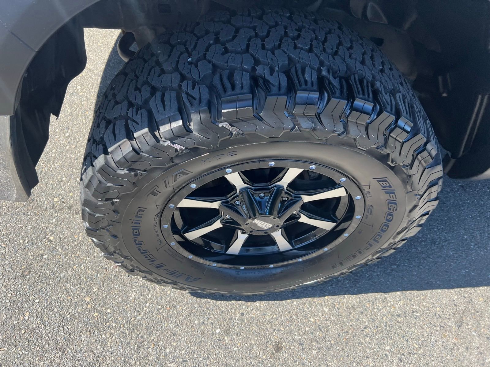 Used 2015 RAM 1500 ST w/ SXT Appearance Group AWD/4WD image 8