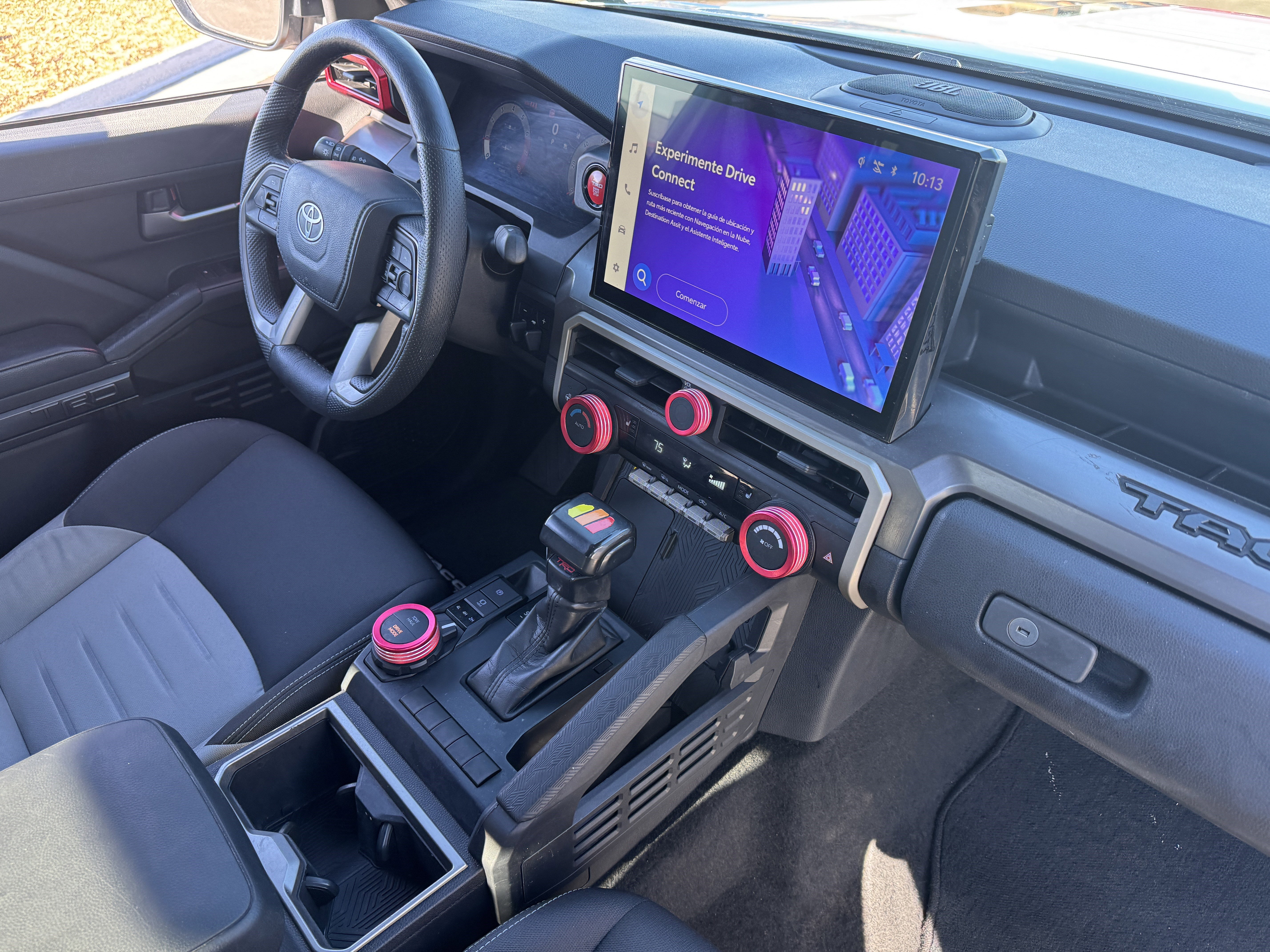 Used 2024 Toyota Tacoma TRD Sport w/ TRD Sport Upgrade Package image 19