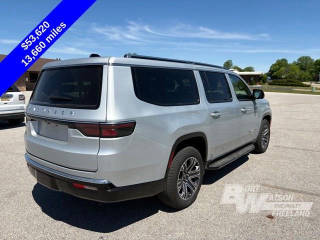 Used 2025 Jeep Wagoneer L Series II w/ 8-pass Seating Package AWD/4WD image 6