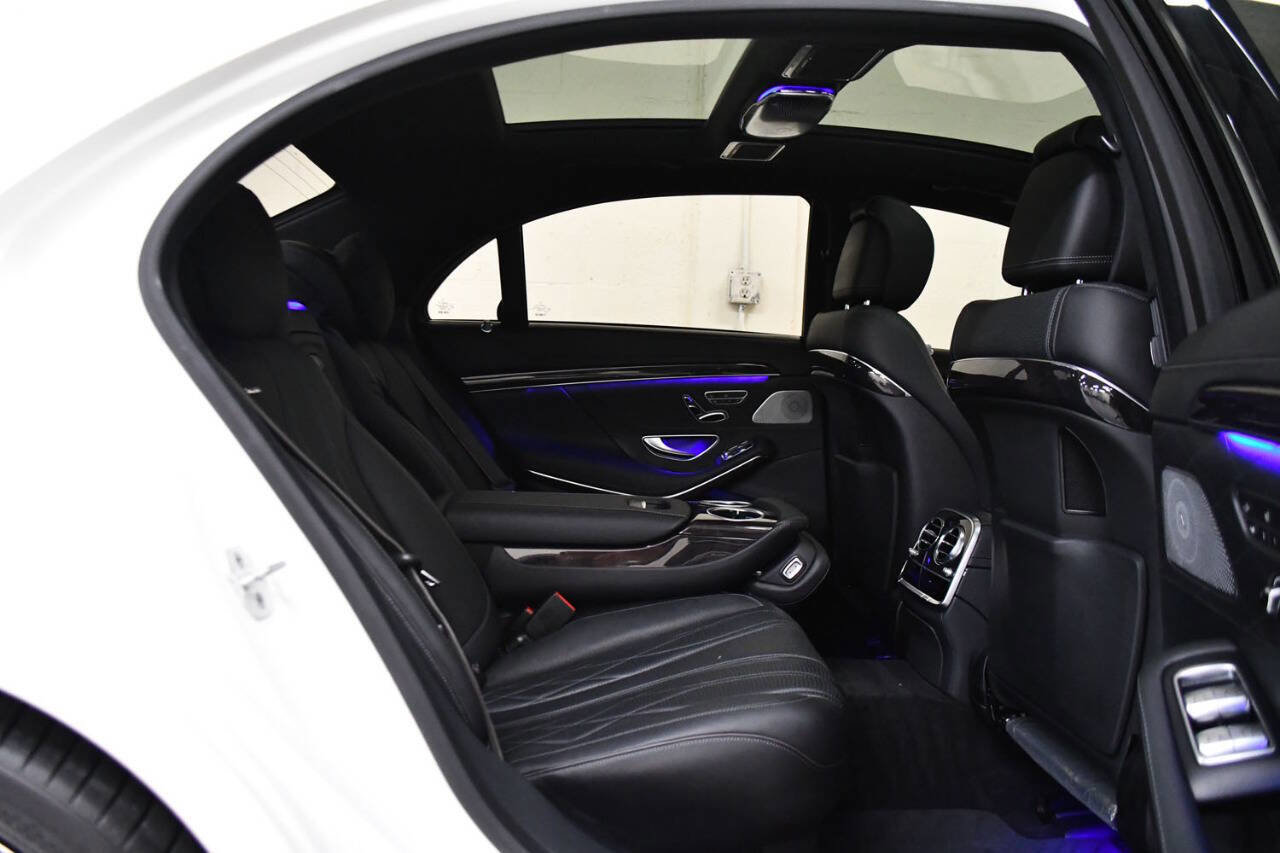 Used 2015 Mercedes-Benz S 63 AMG 4MATIC Sedan image 16