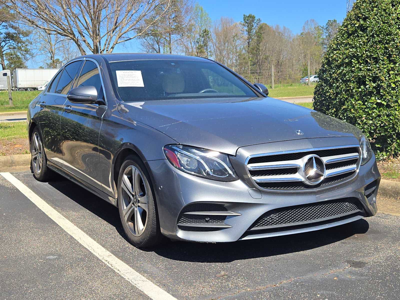 Used 2017 Mercedes-Benz E 300 image 1