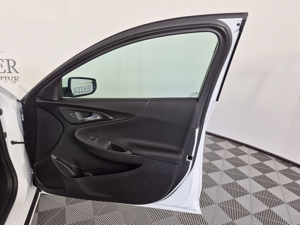 Used 2024 Chevrolet Malibu LS w/ Driver Confidence Package FWD image 35