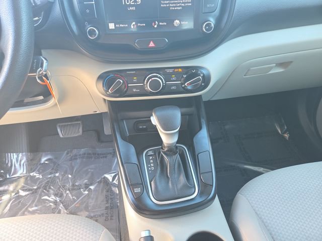Used 2024 Kia Soul LX FWD image 11