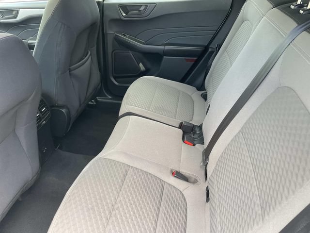 Used 2022 Ford Escape SE FWD image 32