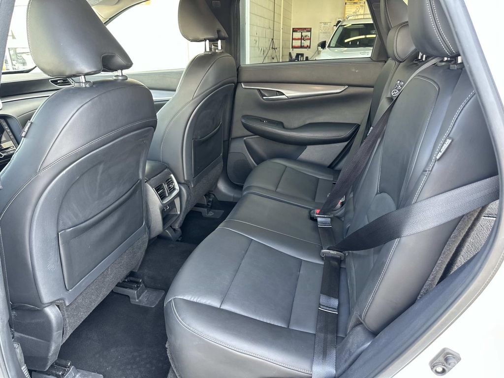 Used 2023 INFINITI QX50 Pure image 28