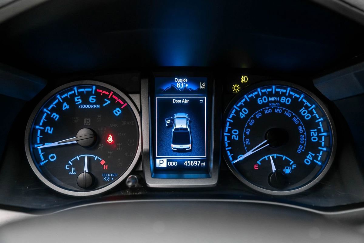 Used 2021 Toyota Tacoma TRD Sport w/ Technology Package image 26