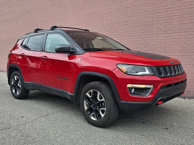 Used 2017 Jeep Compass Trailhawk w/ Leather Interior Group AWD/4WD image 4