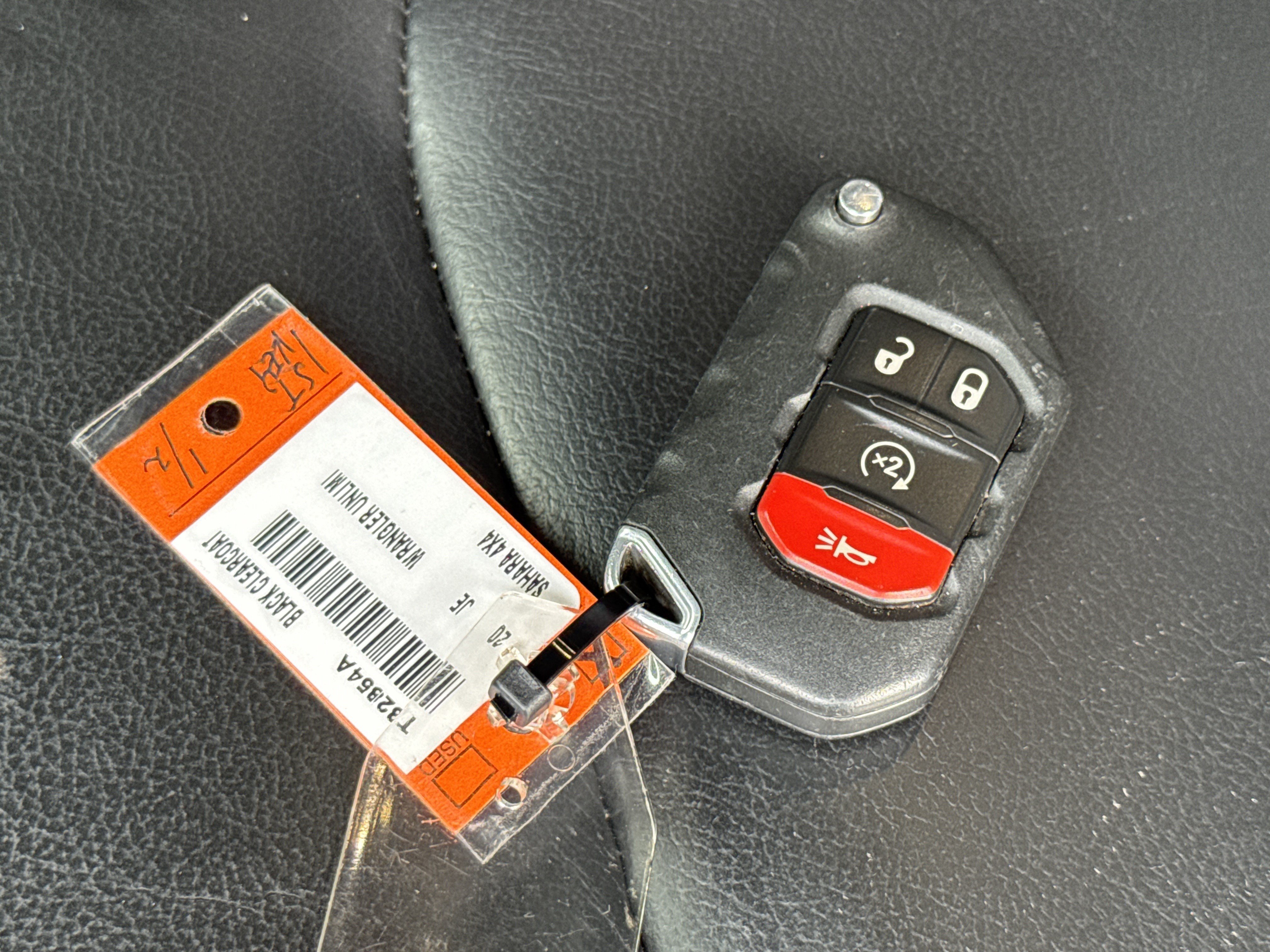 Used 2020 Jeep Wrangler Unlimited Sahara AWD/4WD image 36