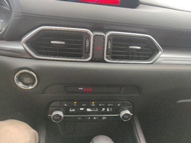 Used 2020 MAZDA CX-5 Touring FWD image 39