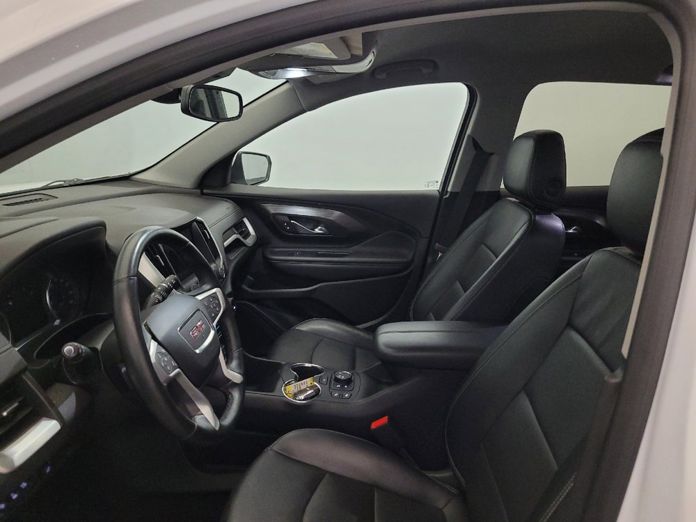 Used 2023 GMC Terrain SLT w/ Tech Package AWD/4WD image 17