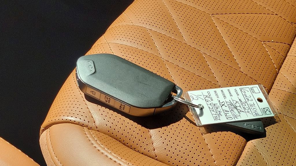 Used 2024 Kia Telluride SX Prestige X-Pro image 28