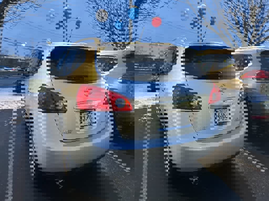 Used 2011 Nissan Rogue SV w/ SL Pkg image 10