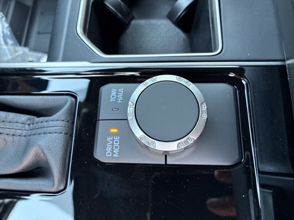 New 2026 Toyota Tundra Limited w/ Power Package RWD image 28