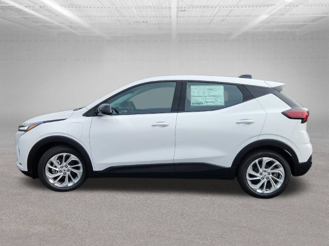 New 2027 Chevrolet Bolt LT w/ Comfort Package FWD image 4