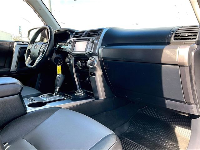 Used 2019 Toyota 4Runner SR5 Premium image 14