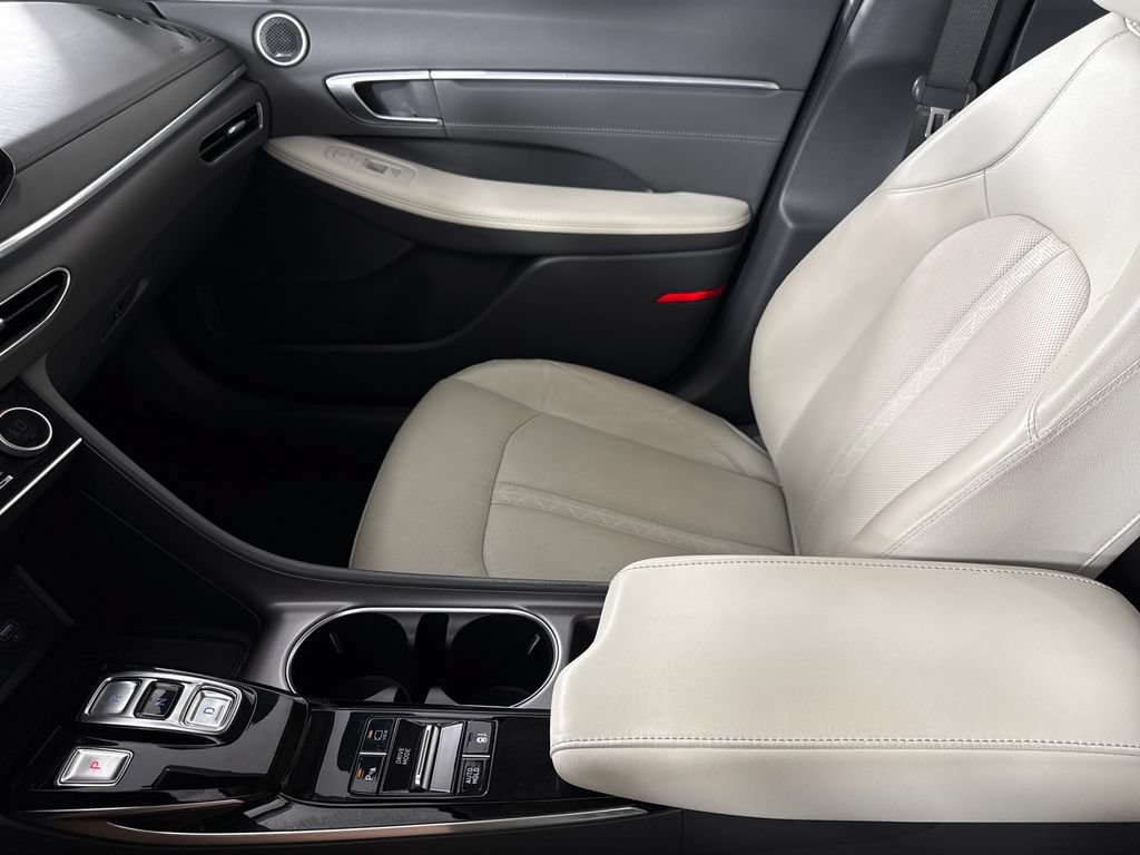 Used 2023 Hyundai Sonata Limited FWD image 22