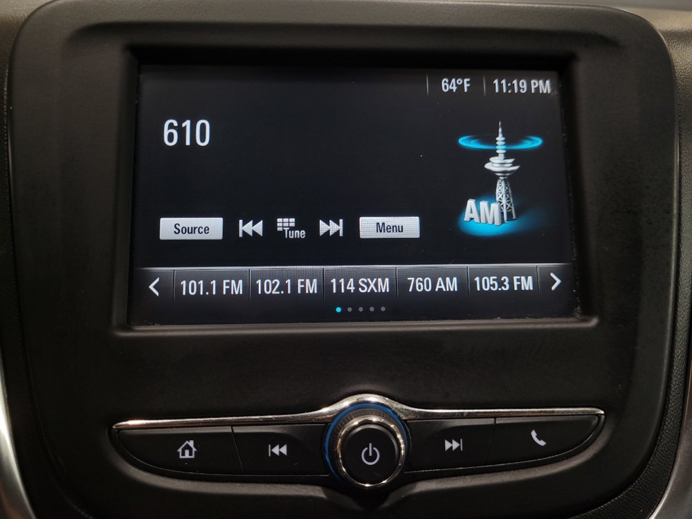 Used 2018 Chevrolet Equinox LS AWD/4WD image 25