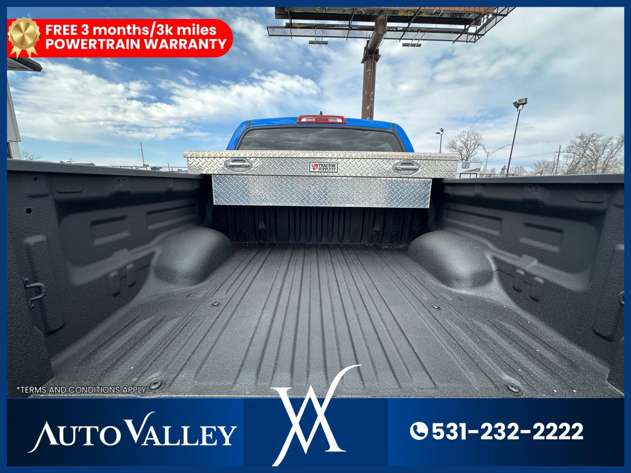 Used 2021 Toyota Tundra SR5 w/ SR5 Upgrade Package AWD/4WD image 39