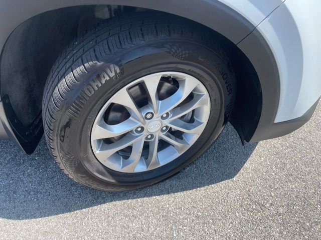 Used 2020 Hyundai Santa Fe SEL image 17